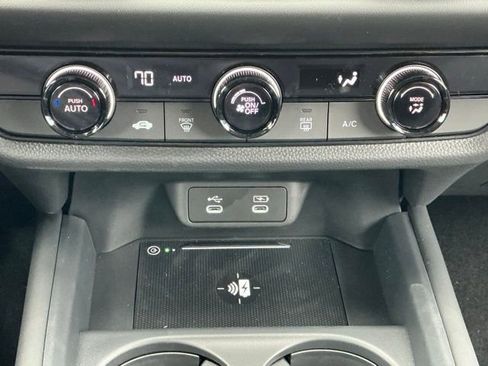 New 2026 Honda HR-V LX image 12