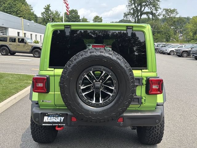 Used 2025 Jeep Wrangler Unlimited Rubicon AWD/4WD image 25
