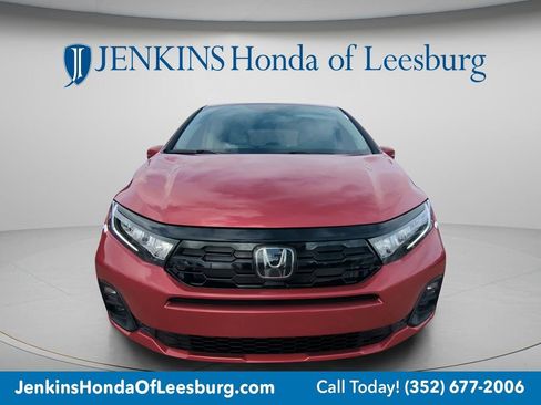 New 2026 Honda Odyssey Touring image 7