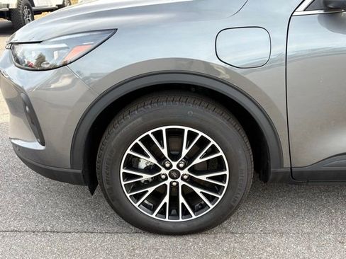 New 2025 Ford Escape SE w/ PHEV Premium Package image 27