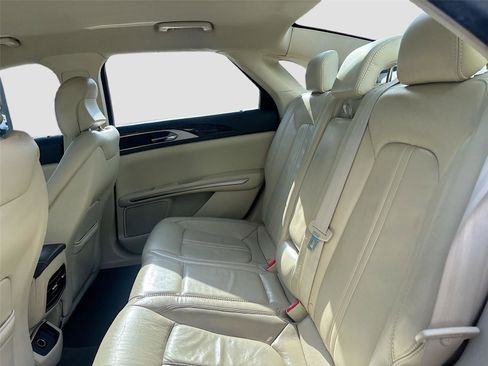 Used 2015 Lincoln MKZ w/ Equipment Group 101A Select image 28