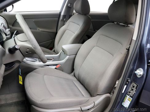 Used 2012 Kia Sportage LX AWD/4WD image 11