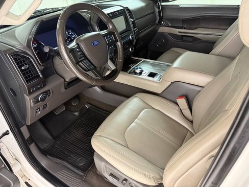 Used 2018 Ford Expedition Max Limited w/ Equipment Group 301A RWD image 70