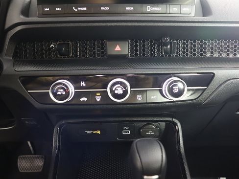 Certified 2025 Honda CR-V LX image 43