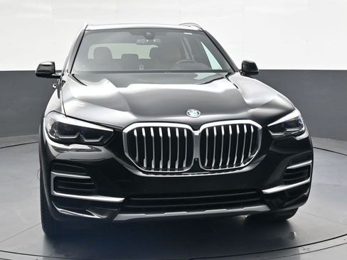 Used 2023 BMW X5 xDrive40i w/ Premium Package AWD/4WD image 9