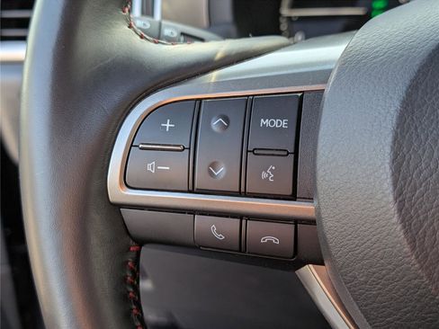 Used 2023 Lexus GX 460 Premium w/ Premium Package image 24