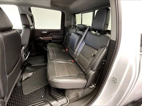 Used 2021 GMC Sierra 2500 Denali w/ Denali Ultimate Package AWD/4WD image 19