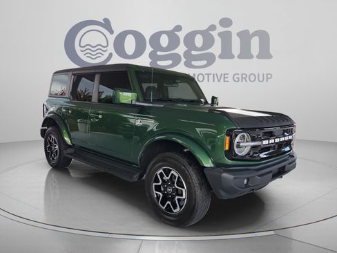 Certified 2025 Ford Bronco Outer Banks AWD/4WD image 7
