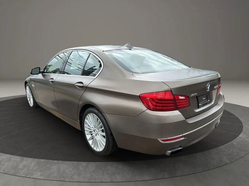 Used 2016 BMW 550i xDrive Sedan AWD/4WD image 7
