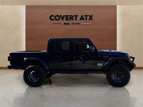 Used 2022 Jeep Gladiator Overland w/ Popular Equipment Package image 6
