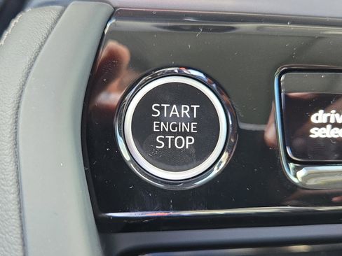 New 2025 Audi Q5 Premium Plus image 44