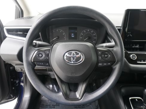 Used 2023 Toyota Corolla LE FWD image 15