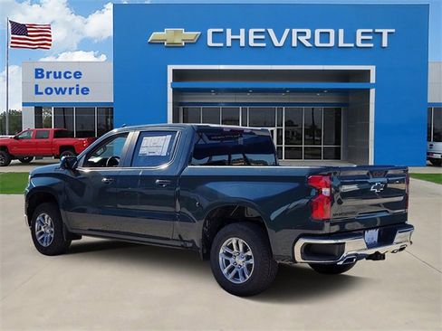 New 2026 Chevrolet Silverado 1500 LT w/ Z71 Off-Road Package image 3