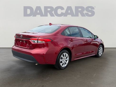 Used 2025 Toyota Corolla LE FWD image 6