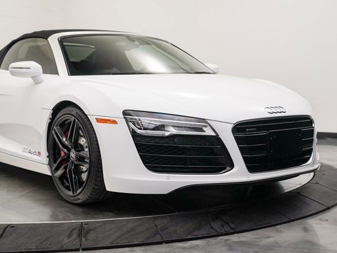 Used 2015 Audi R8 V8 image 15
