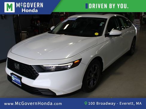 Used 2023 Honda Accord EX image 1