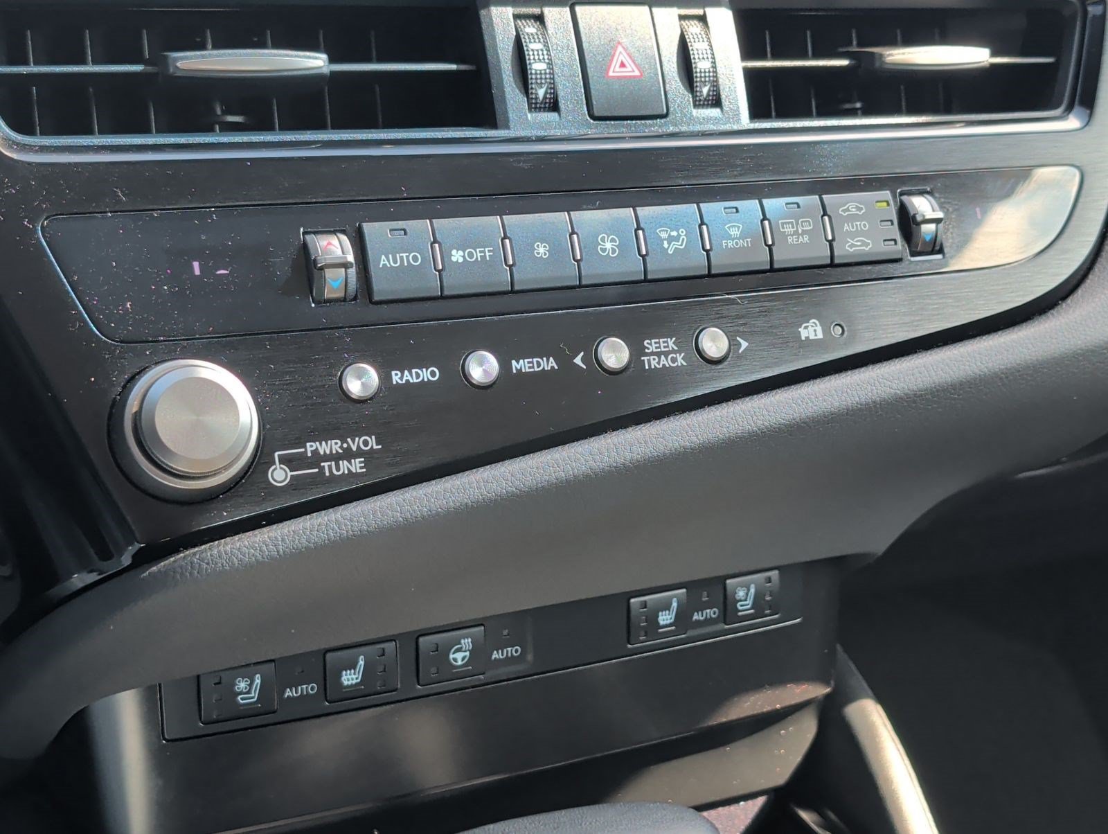 Certified 2023 Lexus ES 350 w/ Premium Package FWD image 20