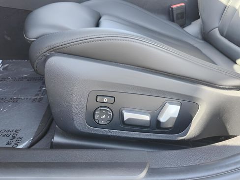 Used 2019 BMW 330i xDrive Sedan image 10