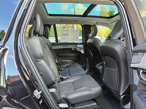 New 2026 Volvo XC90 B6 Ultra w/ Lounge Package AWD/4WD image 12