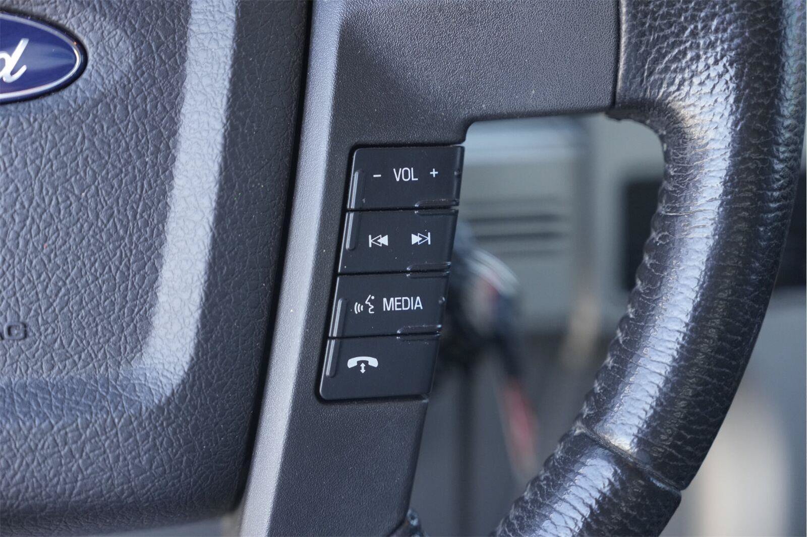 Used 2013 Ford F150 Lariat w/ Mid Equipment Group RWD image 23