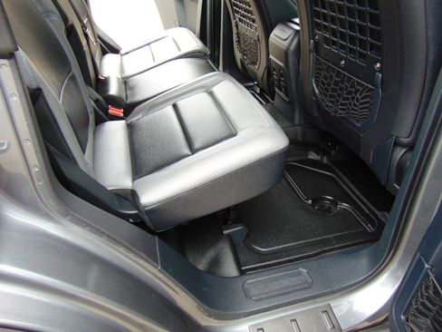 Used 2022 Ford Bronco Black Diamond AWD/4WD image 16