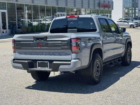 Used 2025 Nissan Frontier PRO-4X AWD/4WD image 4