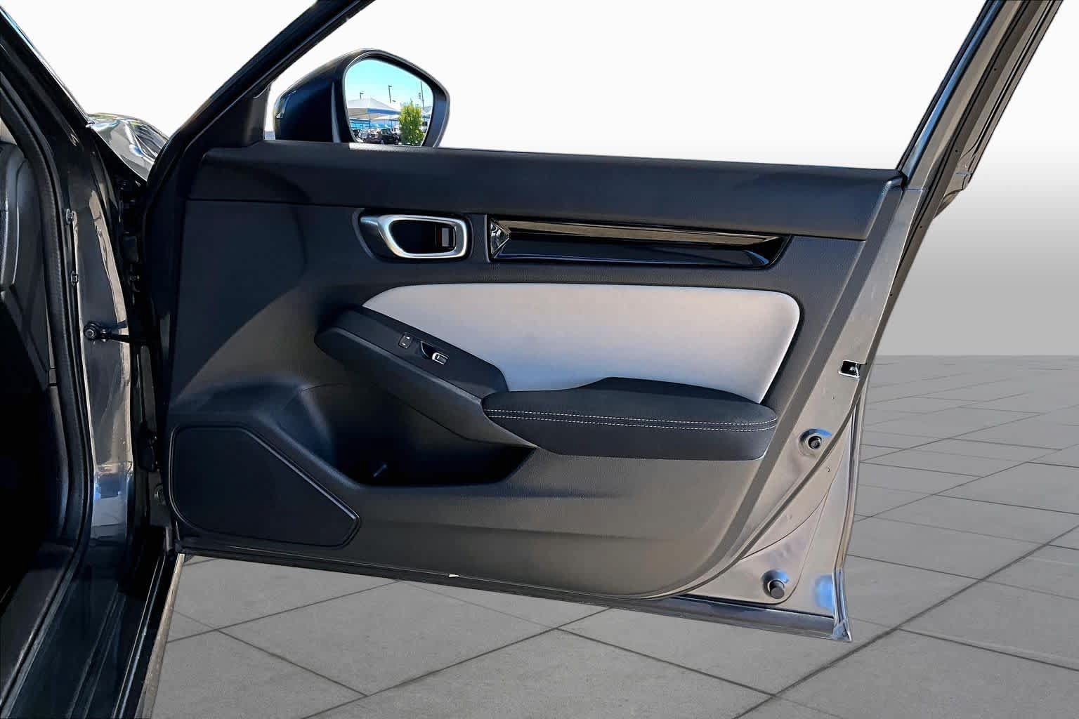 Used 2022 Honda Civic EX image 22