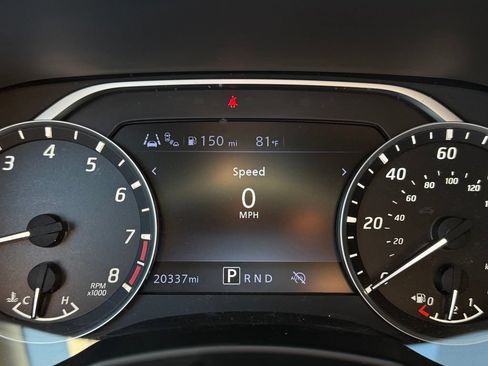 Certified 2025 Nissan Frontier SV RWD image 31