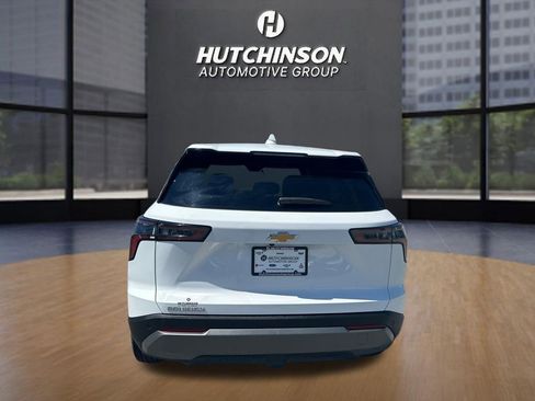 Certified 2025 Chevrolet Equinox LT FWD image 6