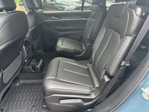 New 2026 Jeep Grand Cherokee L Limited AWD/4WD image 19