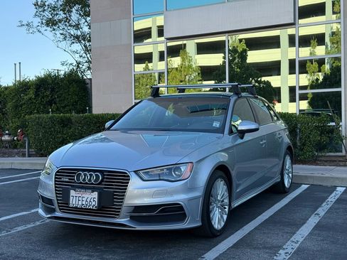 Used 2016 Audi A3 e-tron Premium w/ 17" Wheel Package FWD image 1