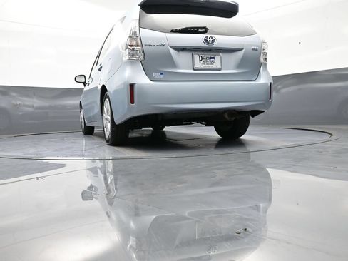 Used 2012 Toyota Prius V Three FWD image 30
