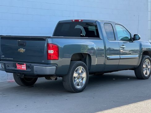 Used 2009 Chevrolet Silverado 1500 LT w/ Regional Value Package image 3