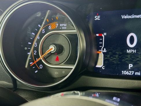 Used 2023 Jeep Wrangler Altitude image 13