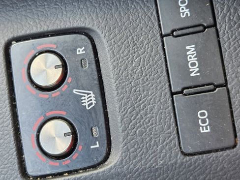 Used 2015 Toyota Avalon XLE Touring FWD image 15