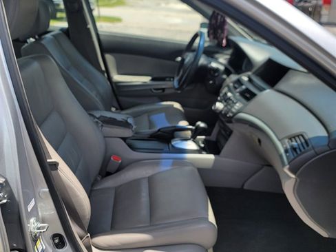 Used 2010 Honda Accord EX-L image 8