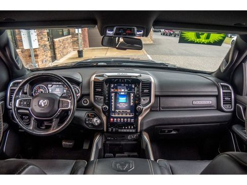 Used 2019 RAM 1500 Laramie image 12