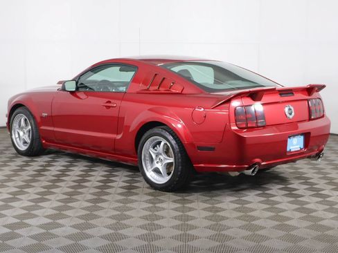 Used 2006 Ford Mustang GT Premium RWD image 4