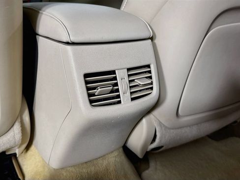 Used 2010 Lexus ES 350 FWD image 27