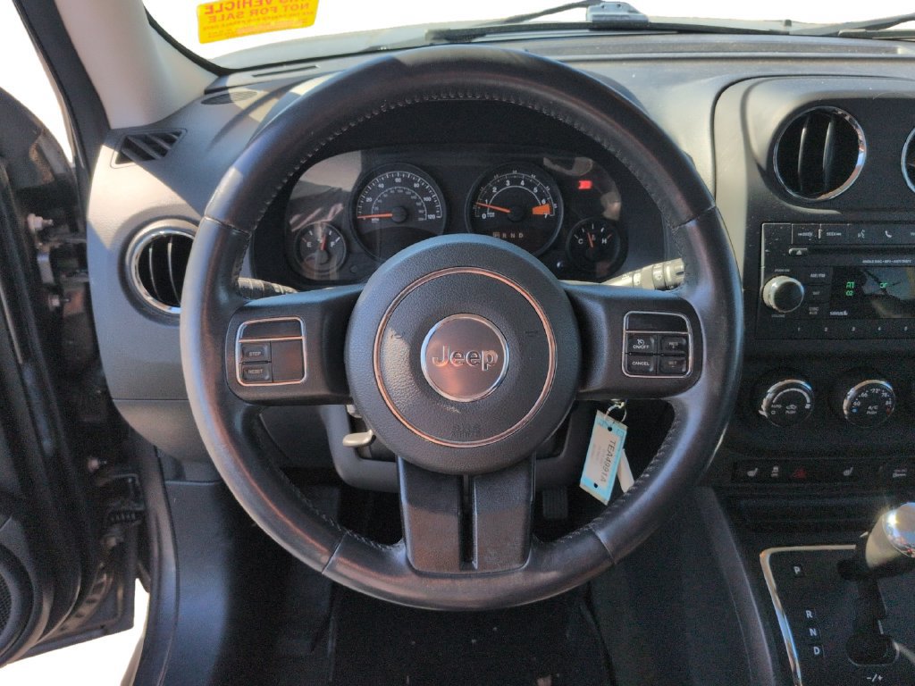 Used 2016 Jeep Patriot High Altitude AWD/4WD image 12