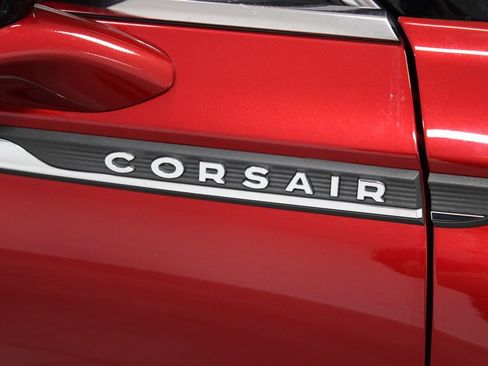Used 2022 Lincoln Corsair AWD w/ Equipment Group 101A image 11