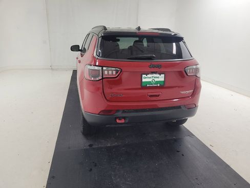 Used 2020 Jeep Compass Trailhawk AWD/4WD image 6