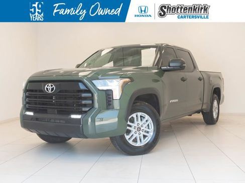 Used 2023 Toyota Tundra SR5 w/ SR5 Convenience Package RWD image 1