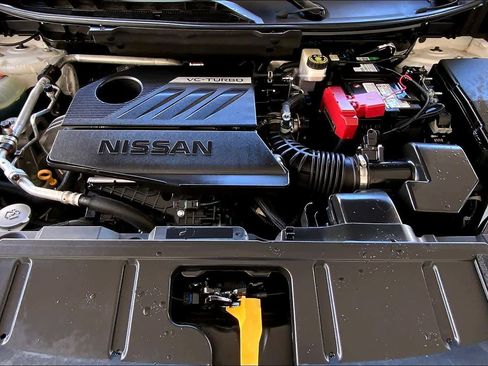 Used 2022 Nissan Rogue SV FWD image 30