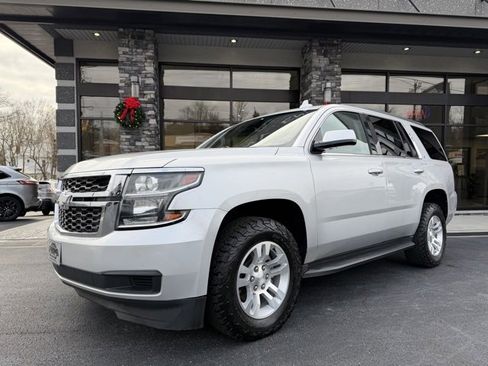 Used 2018 Chevrolet Tahoe LT image 11