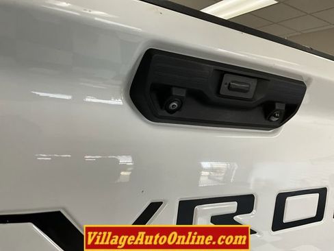 Used 2024 Chevrolet Silverado 2500 Custom w/ Custom Convenience Package AWD/4WD image 34