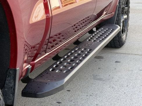 Used 2022 Chevrolet Silverado 1500 LT Trail Boss w/ LT Trail Boss Premium Package image 10