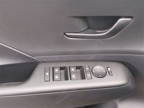 New 2026 Hyundai Kona SE image 19