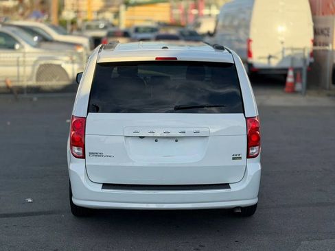 Used 2017 Dodge Grand Caravan GT image 14