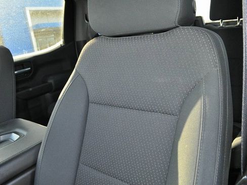 Used 2020 Chevrolet Silverado 1500 Custom w/ Custom Value Package image 10